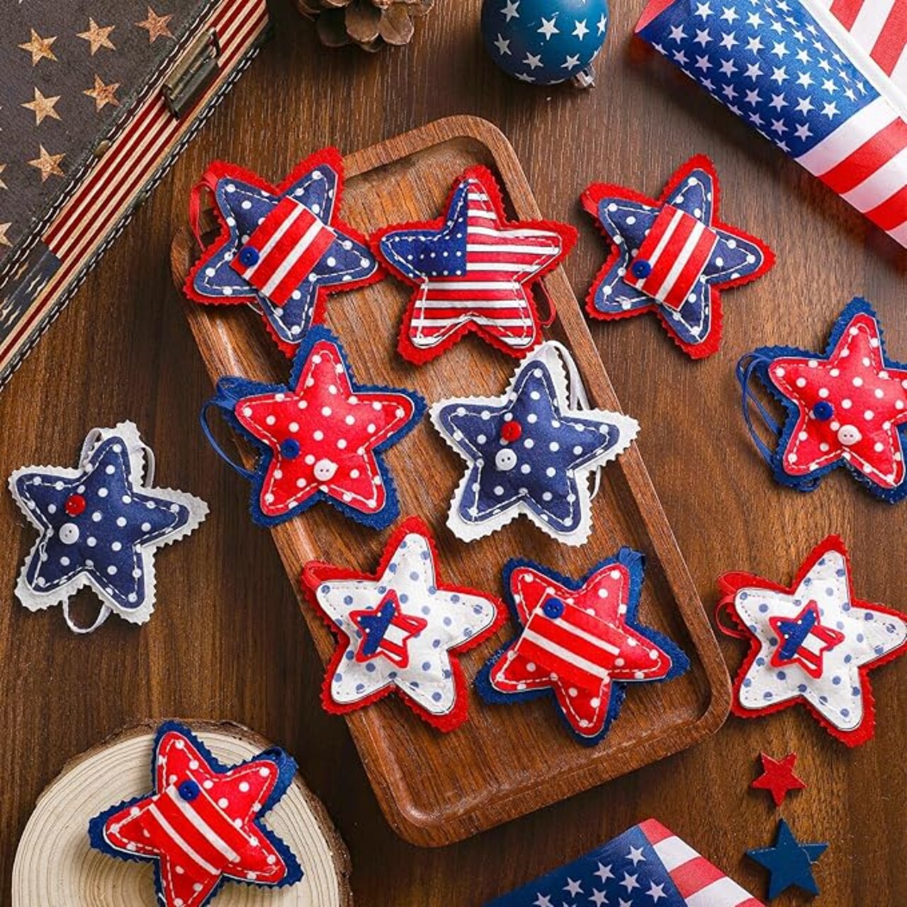 18 Pcs Memorial Day Star Felt Ornaments Patriotic 4th of July Hanging Stars 3.14 Inch White Red Blue Independence Day Tree Decorations for Memorial Veteran Day Party Decor(Stylish Style)